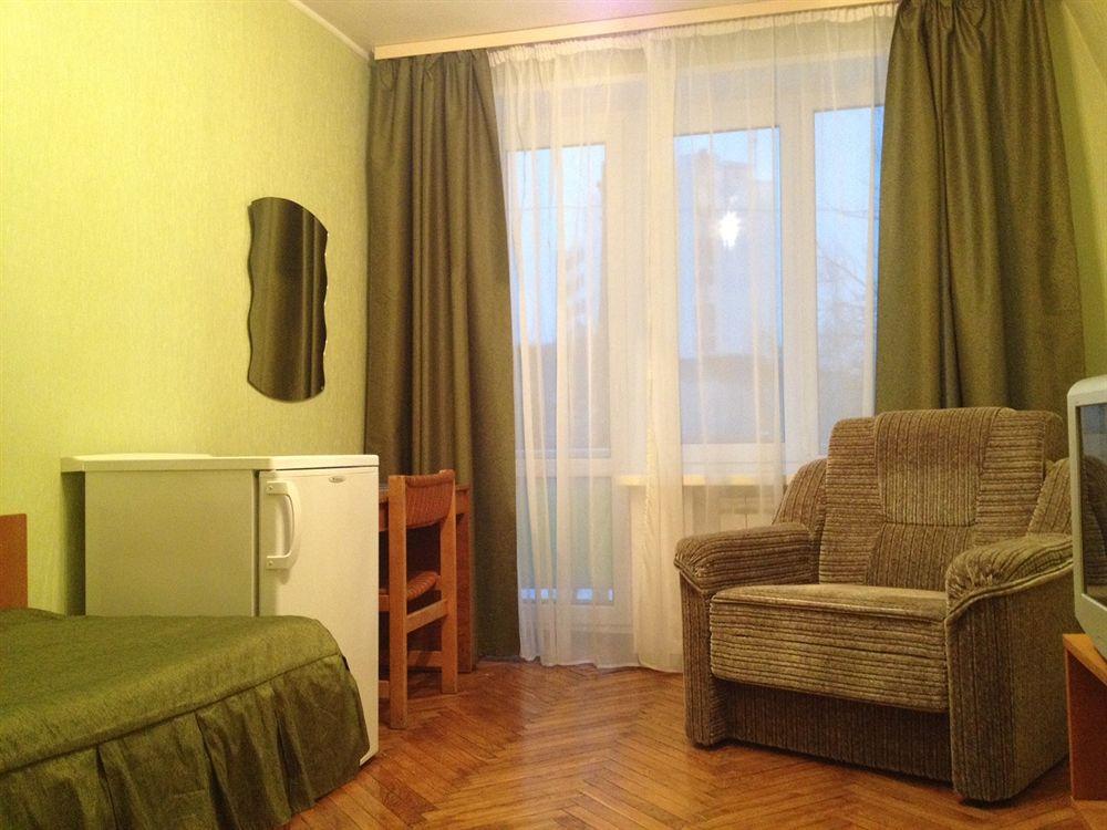 Druzhba hotel and restaurant Kharkiv Ruang foto