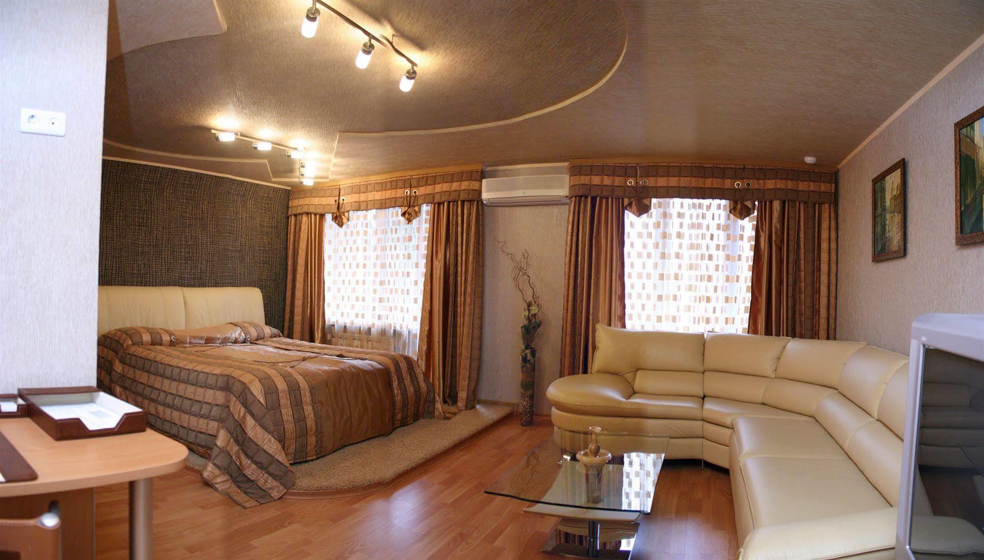 Druzhba hotel and restaurant Kharkiv Ruang foto